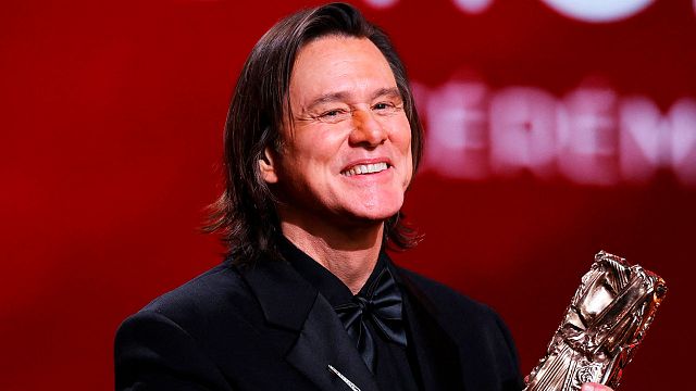 El clon de Jim Carrey: la aterradora teoría de los fans tras su irreconocible aparición en París noticias imagen
