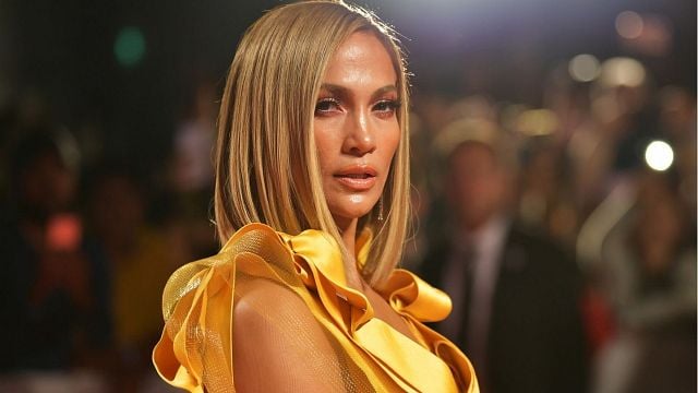 Jennifer López robó reflectores en París con un guardarropa digno de una estrella de Hollywood noticias imagen