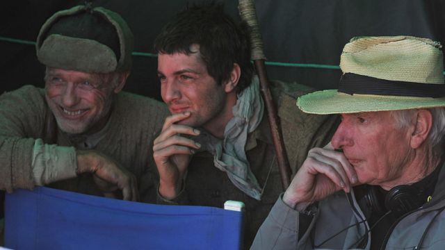 El director de una de las mejores películas de aventuras se retiró del cine por culpa de Johnny Depp y Russell Crowe noticias imagen