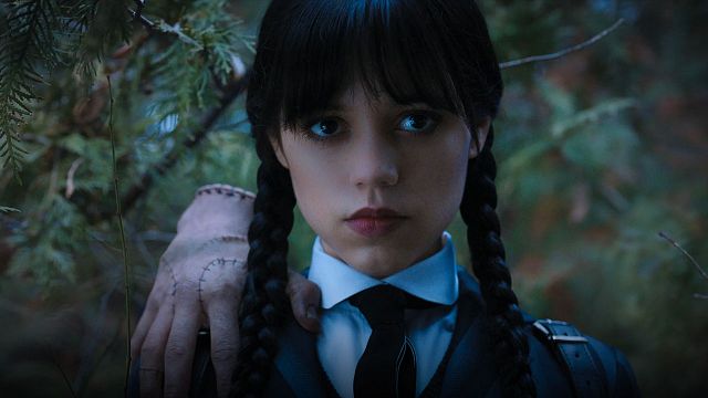 ¿Netflix por fin confirmó la temporada 2 de 'Merlina' con Jenna Ortega? noticias imagen