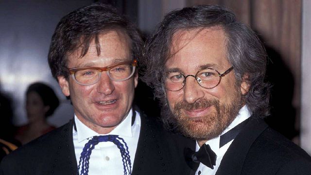Steven Spielberg estuvo a punto de renunciar haciendo su película más difícil: Robin Williams lo ayudó a recuperarse noticias imagen