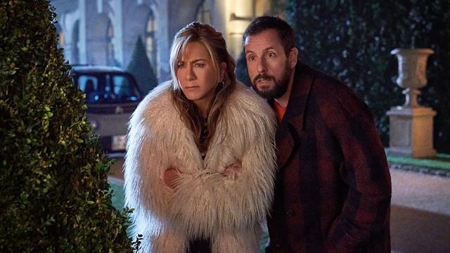 El incómodo momento de Jennifer Aniston y Adam Sandler en red carpet de 'Misterio a bordo 2'