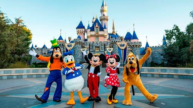 La señal prohibida en los parques temáticos de Disney (esto te pasaría si decides hacerla) noticias imagen
