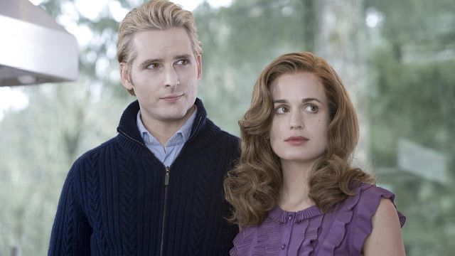 "Es 'Crepúsculo' en la tele, no me interesa en absoluto": hace 15 años, este actor casi se pierde una de las series de fantasía más famosas de la década del 2000 noticias imagen