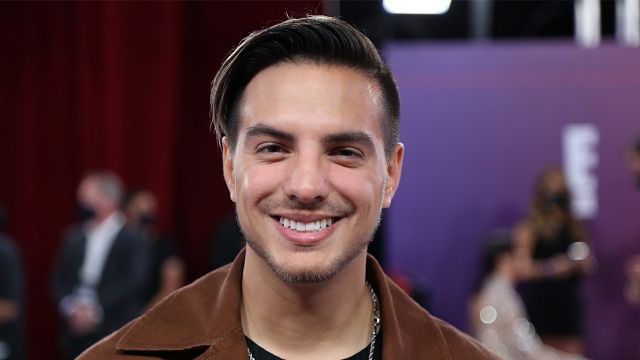 “Se me hace durísimo estar pasando por esto”: Vadhir Derbez rompe el silencio tras acusaciones y habla de presunta extorsión noticias imagen