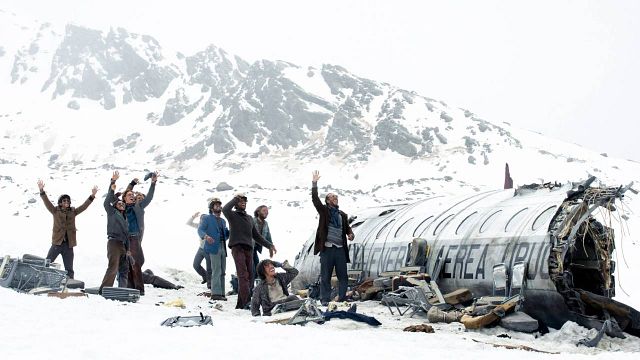 "Tú habrías hecho lo mismo": Un superviviente recuerda el momento más oscuro que inspiró 'La sociedad de la nieve' noticias imagen