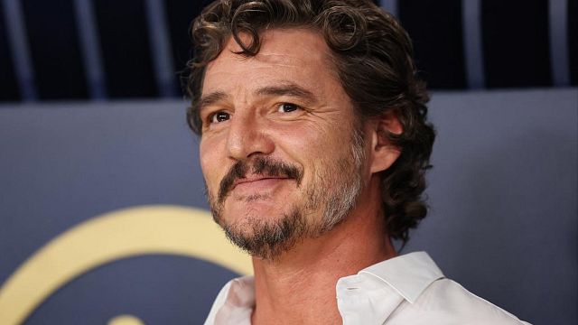 Pedro Pascal "tenía menos de 7 dólares en su cuenta bancaria" cuando recibió el pago por el que pudo quedarse en Hollywood noticias imagen