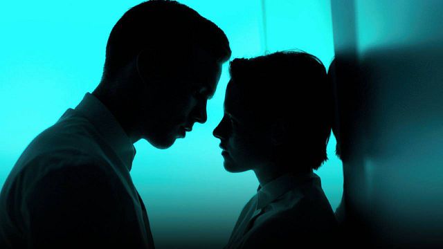 La película de ciencia ficción con actores de ‘Superman’ y ‘Crepúsculo’ que hace 10 años prometía mucho pero fue un rotundo fracaso noticias imagen