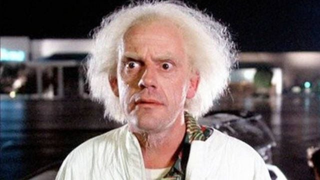 Fans del profesor Emmett L. Brown reciben con euforia a Christopher Lloyd en Monterrey por su visita a la Animex 2025 noticias imagen