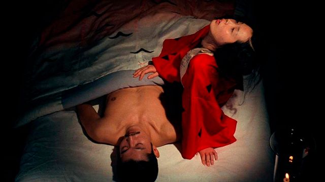 La controvertida película japonesa sobre un asesinato real que fue censurada por sus escenas explícitas noticias imagen