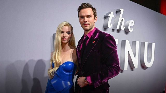 Anya Taylor-Joy luce espectacular y se roba las miradas en la premier de 'El menú' noticias imagen