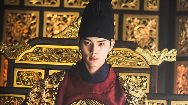 Nuevo #1 en el top de Netflix: la miniserie coreana que destrona a 'Merlina' tras dos semanas de éxito imparable noticias imagen