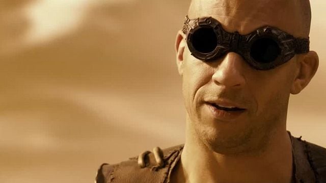 Hace 20 años se estrenó uno de los mayores fracasos de la historia del cine de ciencia ficción. La saga sobrevivió por las ganas de su protagonista noticias imagen