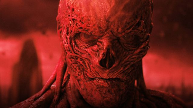 Decoran casa en Naucalpan al estilo 'Stranger Things': ¡Max y Vecna flotan! noticias imagen