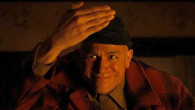 La razón por la que Charlie Hunnam casi abandona ‘Monstruo: Ed Gein’ de Netflix: “Pensé que era un error terrible” noticias imagen