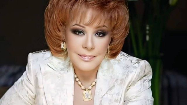 ¿Cuál es la enfermedad que ha mantenido hospitalizada a Silvia Pinal? noticias imagen