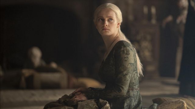 'La casa del dragón': Así de sangrienta es la muerte del hijo de Helaena Targaryen en el libro (la serie no la pudo igualar) noticias imagen