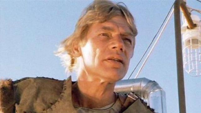 Muere Mike Preston, famoso actor de la saga 'Mad Max', a los 93 años noticias imagen