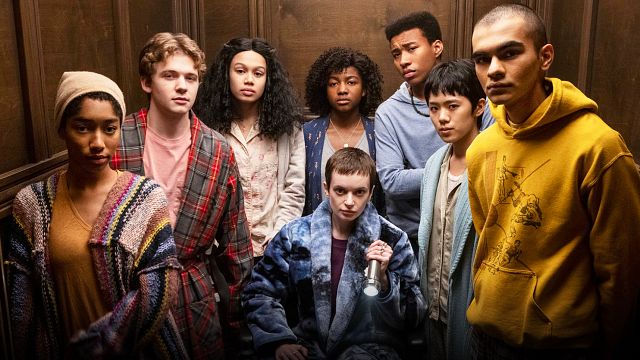 Netflix cancela 'El club de medianoche' y Amazon le roba a su creador noticias imagen