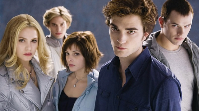 Antes de ser famosa, esta actriz de 'Crepúsculo' debutó en esta película que fracasó cuando quizo adaptar una caricatura clásica noticias imagen