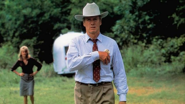 "Me pagan por hacer películas": Kevin Costner perdió frente a Clint Eastwood en el rodaje de este thriller y acabó utilizando a un extra noticias imagen