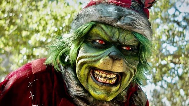 Revelan nueva imagen de la sangrienta película de 'El Grinch'