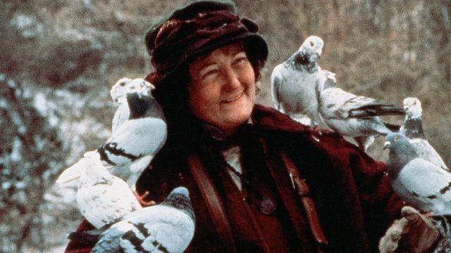 Muere Brenda Fricker, la señora de las palomas en ‘Mi pobre angelito’, a los 81 años noticias imagen