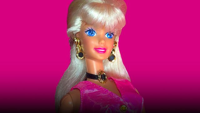 La perturbadora muñeca Barbie de los años 90 que tenía cintura humana