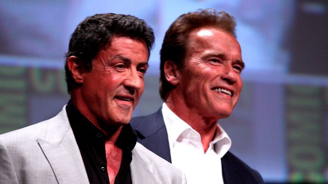 “Fue el inicio de una pelea que duró 10 años”: Así empezó la rivalidad entre Sylvester Stallone y Arnold Schwarzenegger noticias imagen