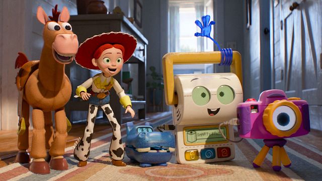 “Tuvimos que eliminarlo”: el famoso juguete de los 90 que casi aparece en ‘Toy Story 5’ y habría sido un golpe de nostalgia noticias imagen