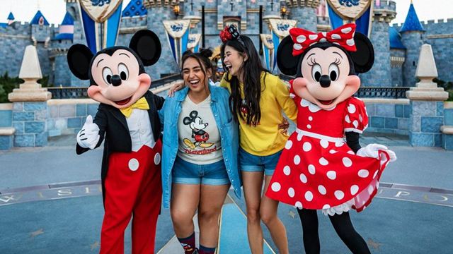 “Llevo una hora llorando”: fans de Disney descubren una regla del parque y no soportan la emoción