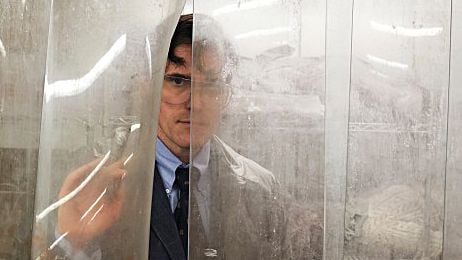 'Cannes 2018': nueva película de Lars Von Trier hizo que unos salieran de la sala... el resto se quedó a ovacionarlo noticias imagen