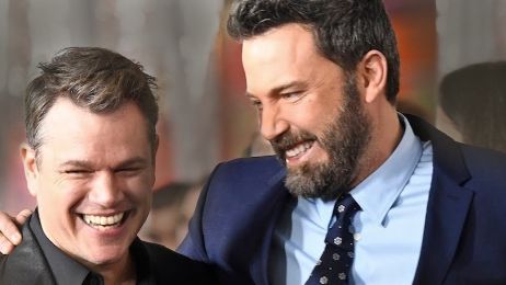 Damon y Affleck ganan los derechos de la historia del fraude a McDonald's noticias imagen