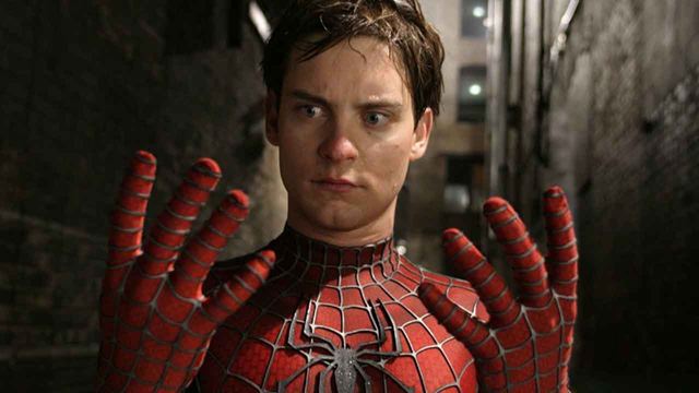 Sam Raimi aún no supera la cancelación de su 'Spider-Man'