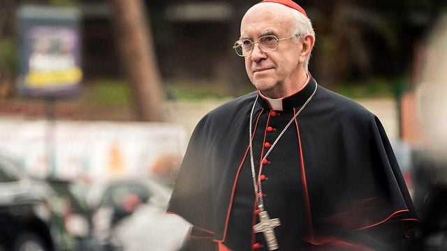 'Los dos Papas': ¿Jonathan Pryce en realidad habla español? noticias imagen