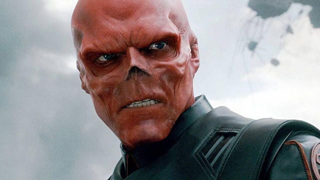 Hugo Weaving rompe el silencio sobre por qué no regresó como Red Skull noticias imagen