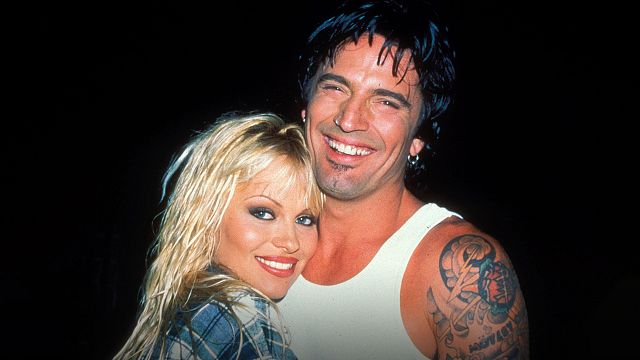 Tommy Lee lamió la cara de Pamela Anderson cuando la conoció y ella lo recuerda como algo…¿romántico?  noticias imagen