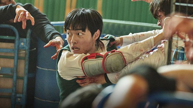 ¿Zombies inmortales? El director de 'Estamos muertos' ya tiene planes para la segunda temporada y se salen por completo del guion noticias imagen