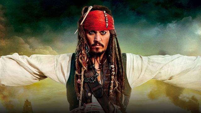 El Jack Sparrow mexicano sí existe y pide dinero en semáforos
