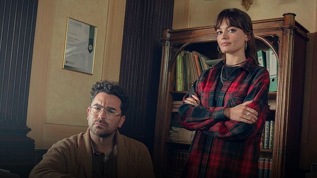 ¡Es oficial! Emma Mackey regresará a la temporada 4 de 'Sex Education'  noticias imagen