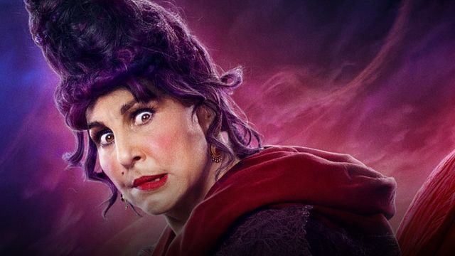 Kathy Najimy explica por qué su bruja tiene la boca torcida en 'Abracadabra 2' noticias imagen