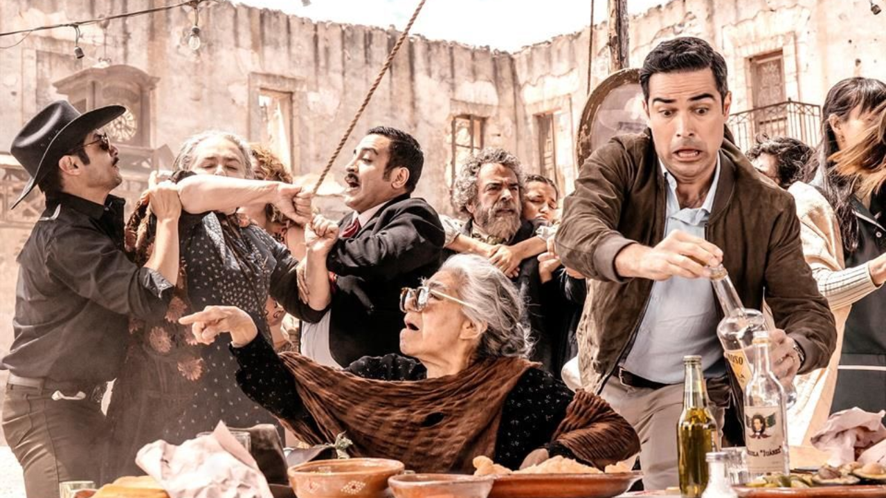 '¡Que viva México!' es, en términos de producción, personajes y duración, la película más ambiciosa de Luis Estrada.