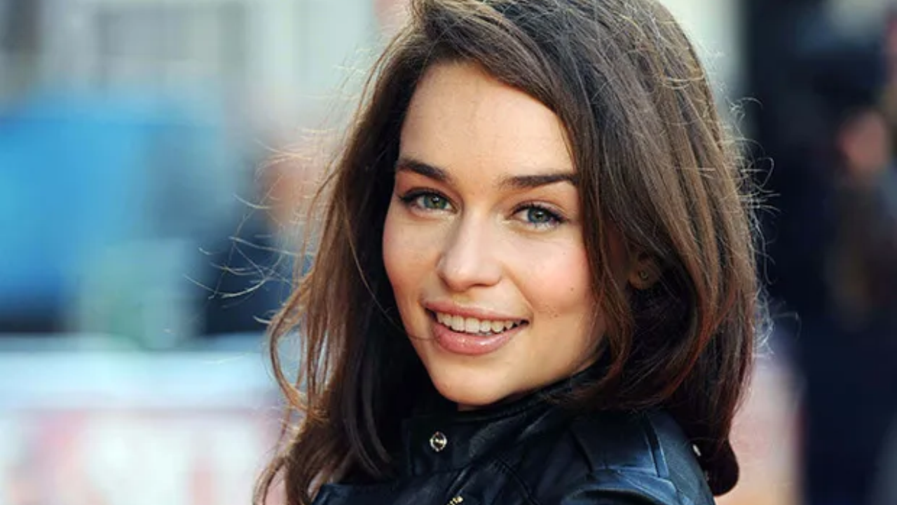 Emilia Clarke. 