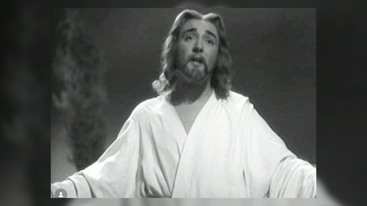 Enrique Rambal, personificando a Jesús de Nazaret en la icónica cinta 