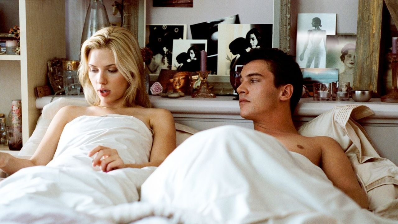 Scarlett Johansson y Jonathan Rhys Meyers.