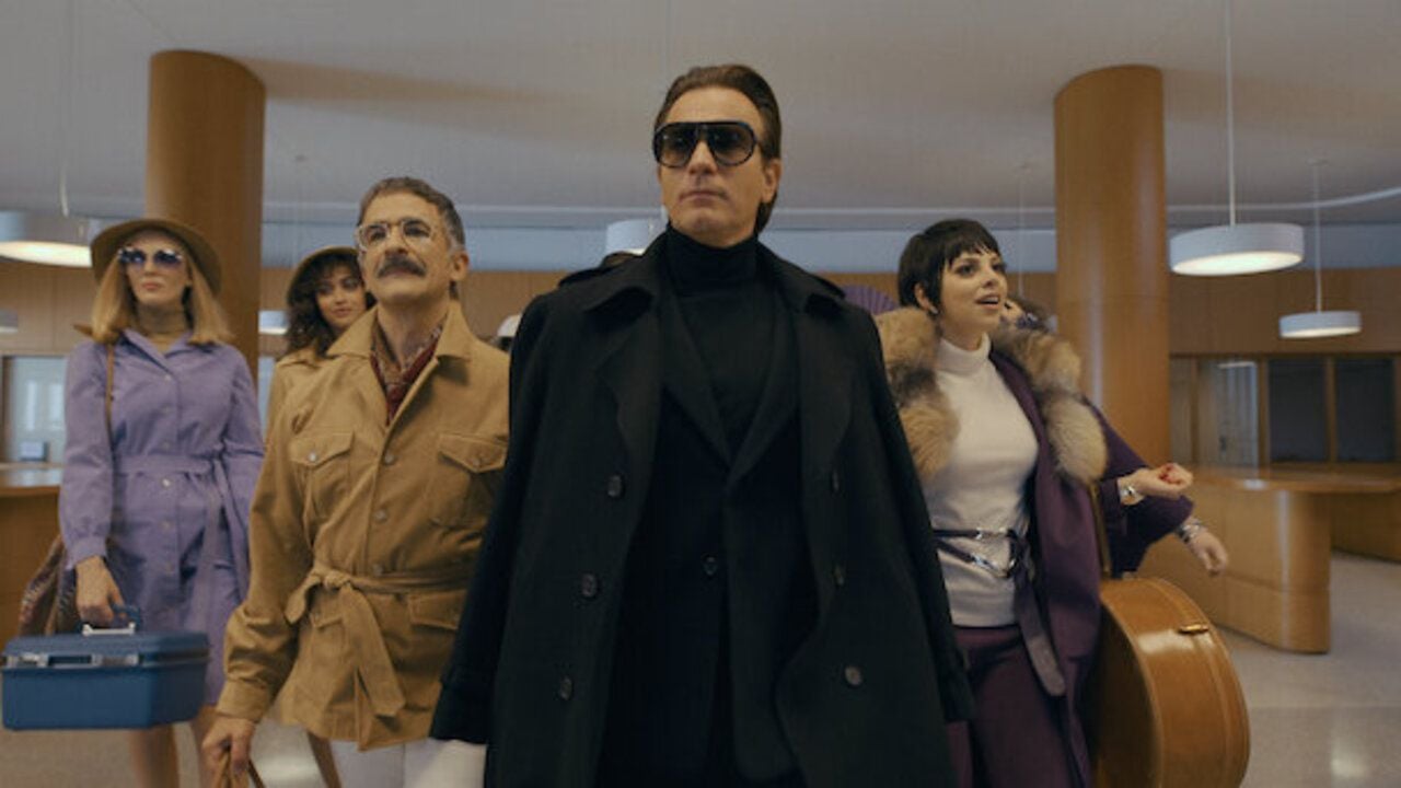 Netflix: La miniserie que cuenta una historia real llena de lujuria y ...