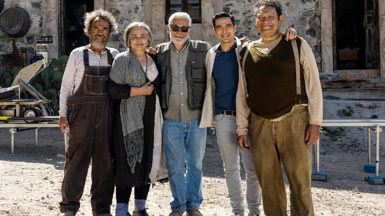 Luis Estrada compro sus derechos