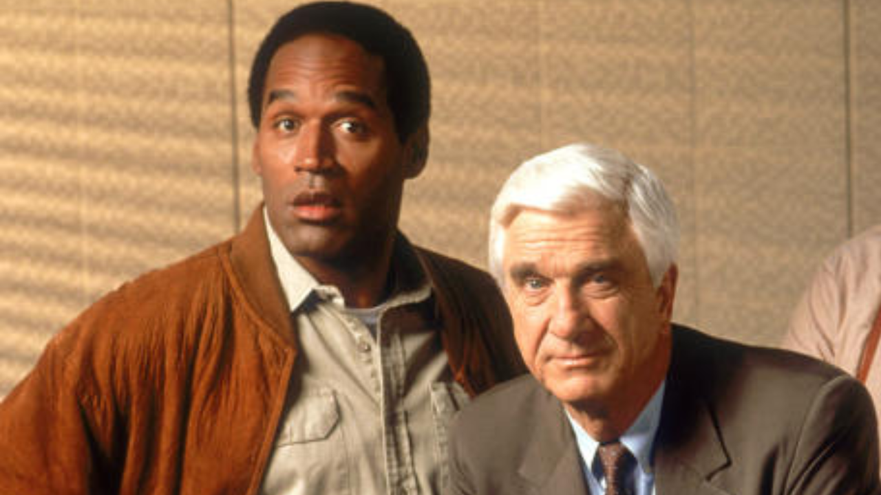 O.J. Simpson y Leslie Nielsen en 'The Naked Gun 2 1/2'.