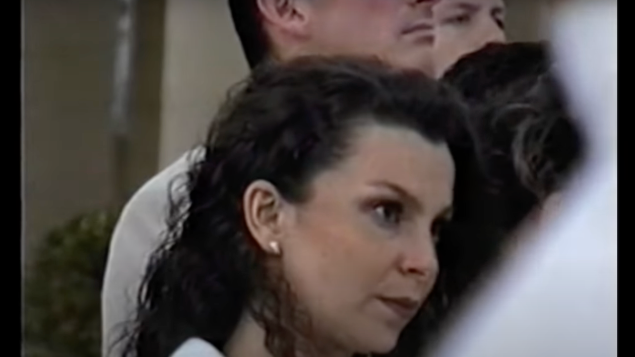 Mariana Garza en la boda de Andrea y Erik.