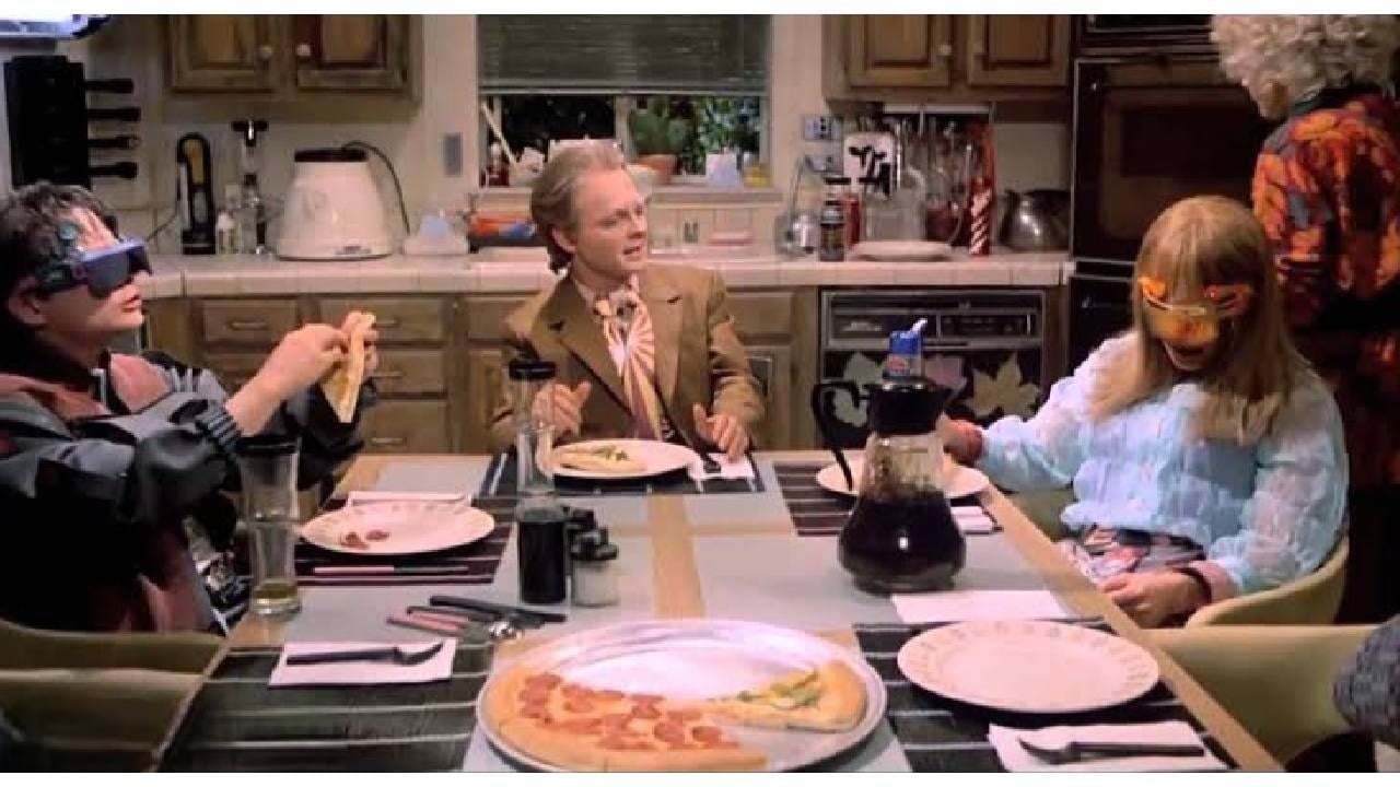La pizza también se hace grande en 'Volver al futuro 2'